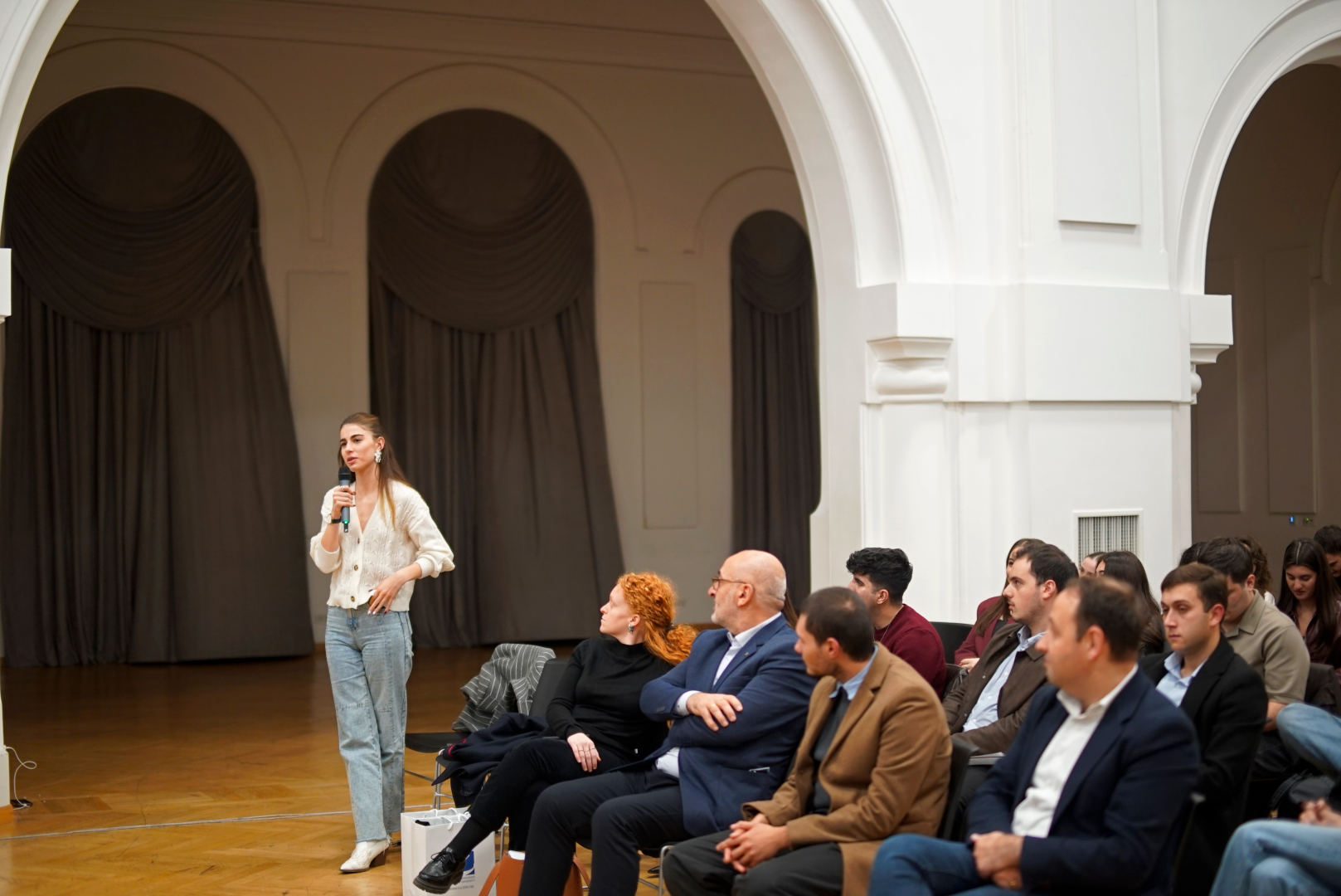 საფრანგეთის ელჩის ვიზიტი კავკასიის უნივერსიტეტში